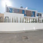Aqua Pearl Aq16 By Interhome