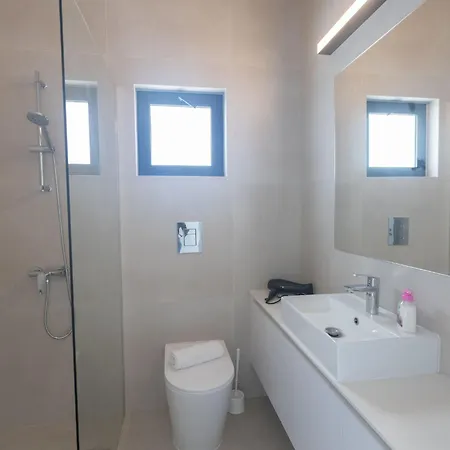 Aqua Pearl Aq16 By Interhome * פרוטאראס