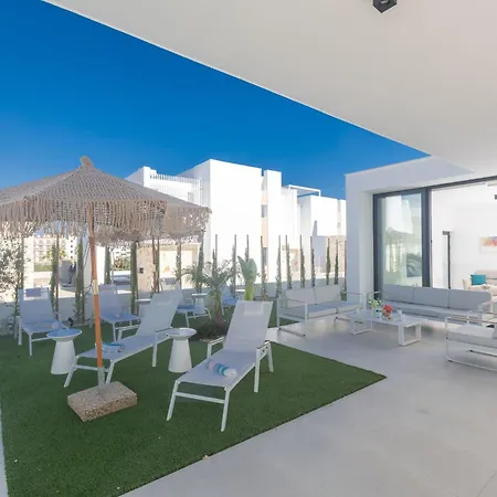 Aqua Pearl Aq16 By Interhome פרוטאראס